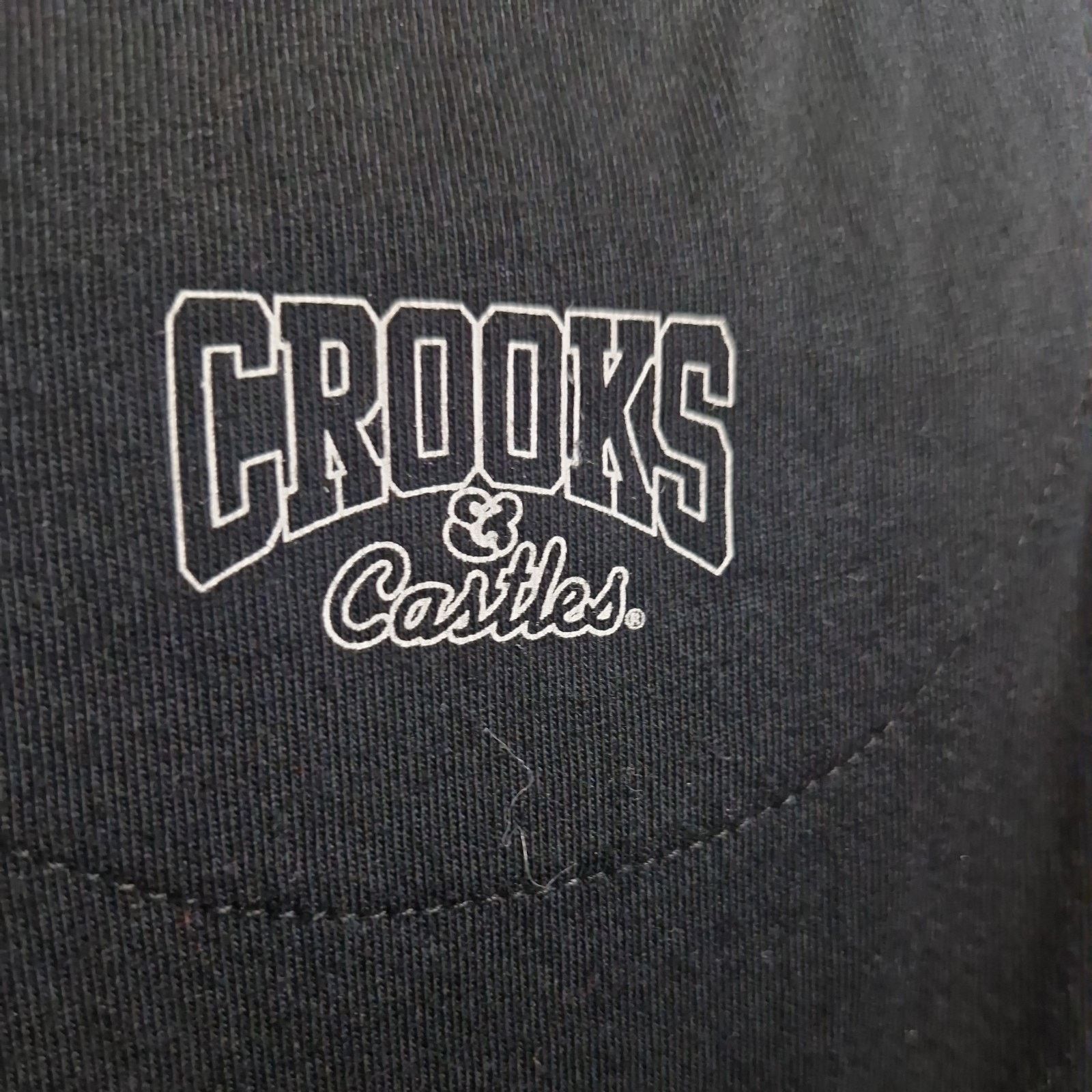 Crooks & Castles Crooks & Castles Men's Medusa bandana Graphic Tee T-Shirt Size US S / EU 44-46 / 1 - 5 Thumbnail