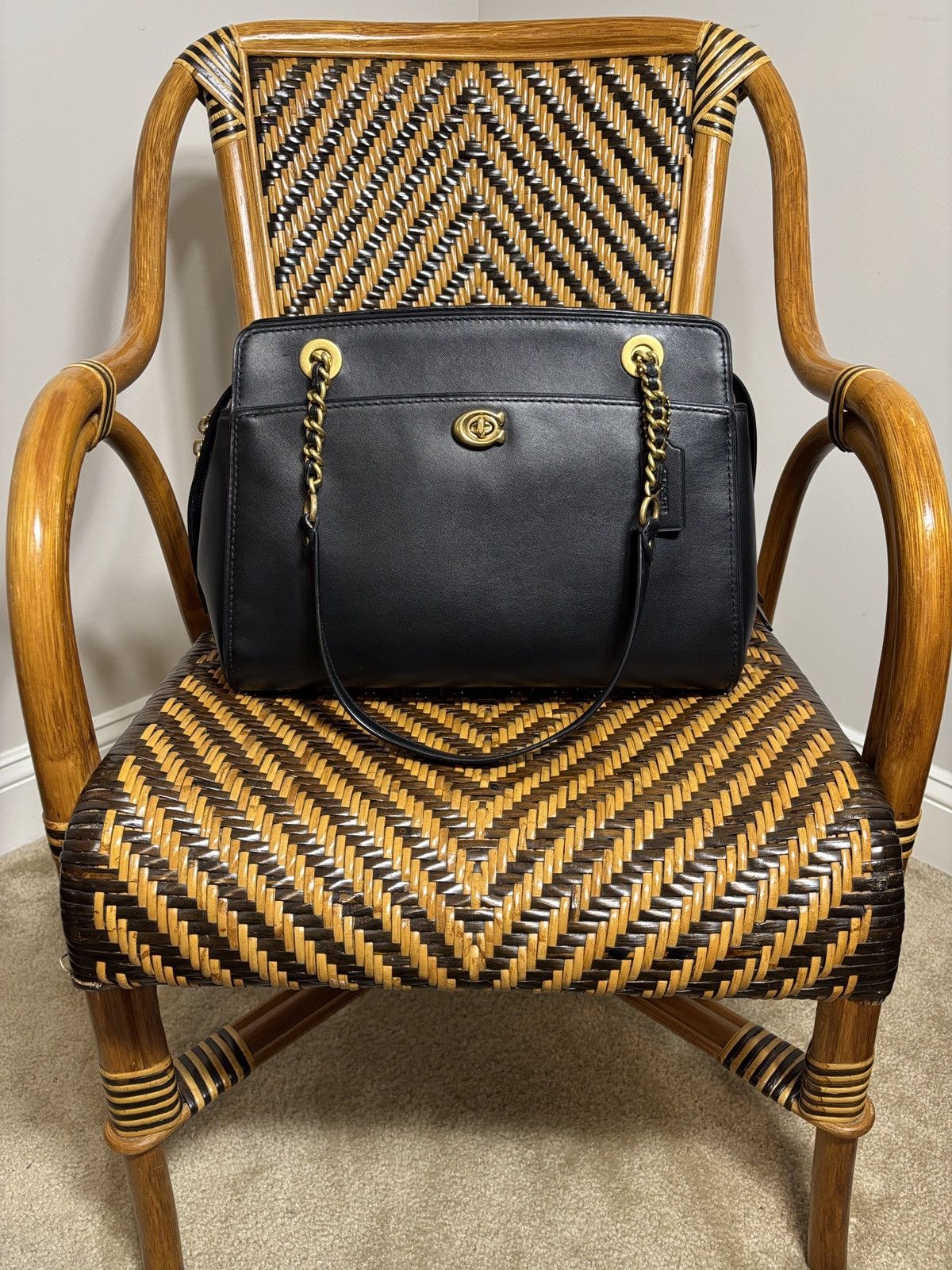 Coach Coach Parker Carryall Black Leather Turnlock Bag Size ONE SIZE - 1 Thumbnail
