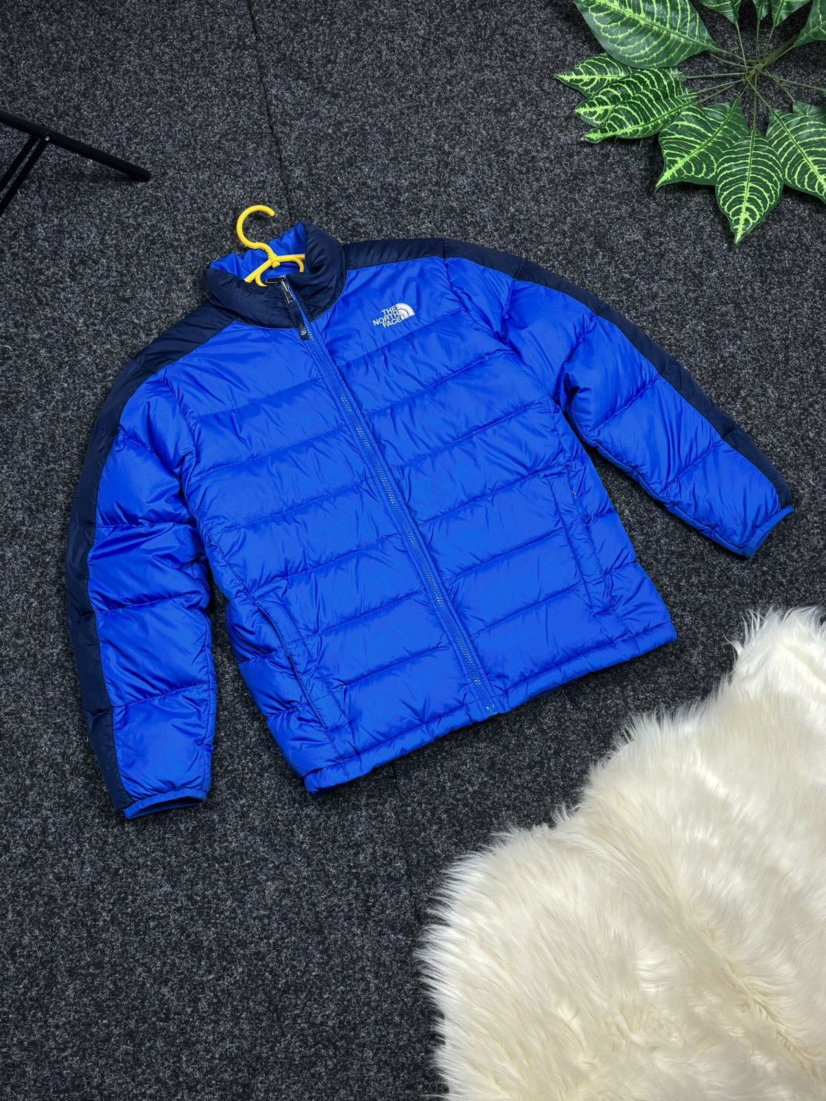 The North Face THE NORTH FACE 550 DOWN JACKET Y2K OUTDOOR STYLE SIZE S-M Size US S / EU 44-46 / 1 - 2 Thumbnail