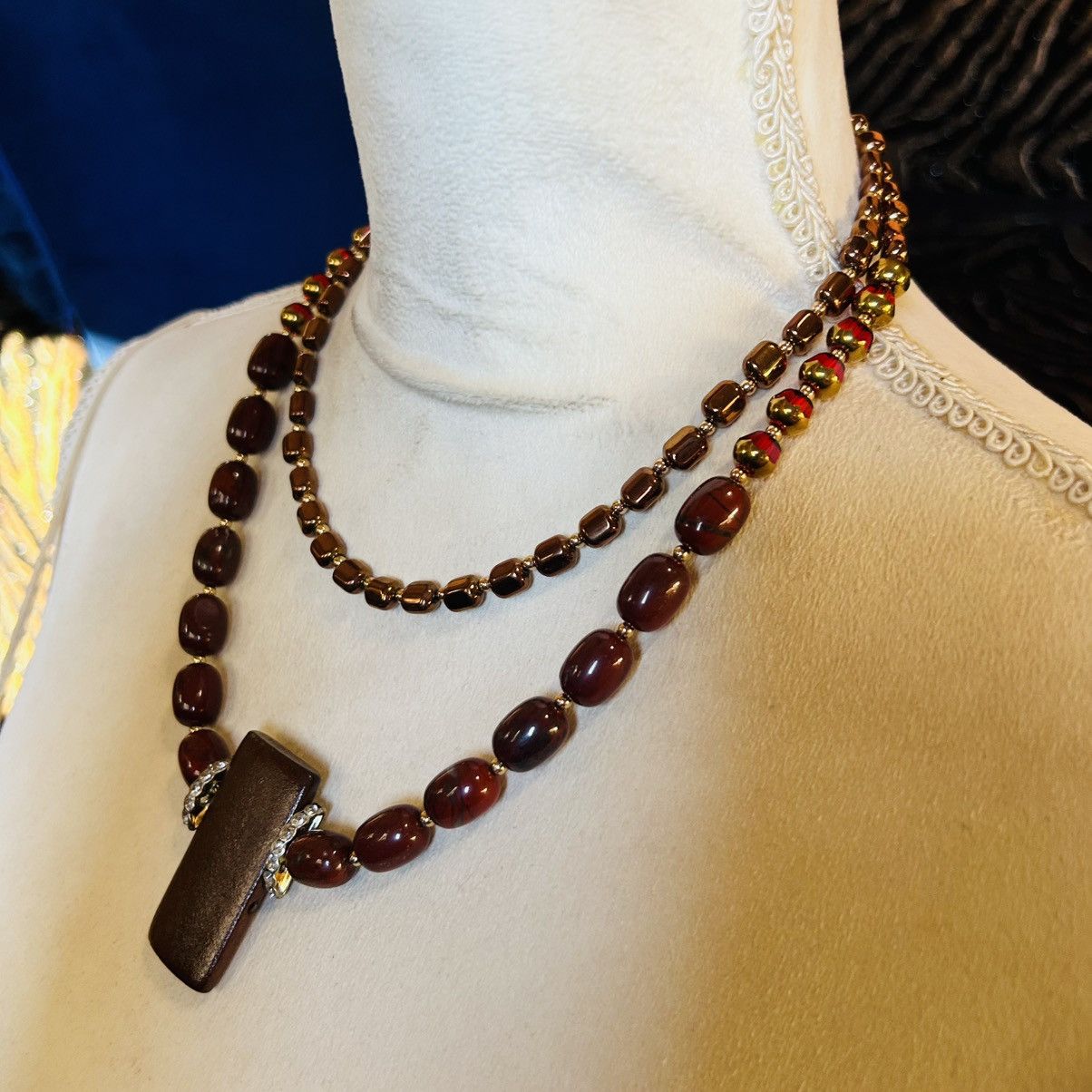 Handmade Handcrafted double strand oil slick di-cut glass necklace Size ONE SIZE - 3 Thumbnail
