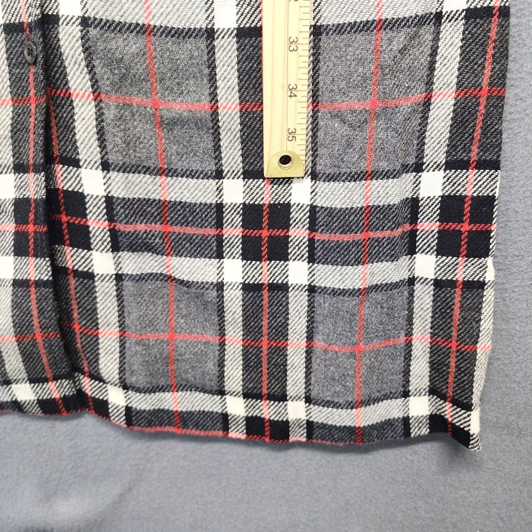Vintage VINTAGE Sasson Dress Jumper Womens 12/13 Black Red Plaid Wool Made in Hong Kong Dress A-Line Sleeveless Knee Length Button Front Womens Size XL / US 12-14 / IT 48-50 - 6 Thumbnail