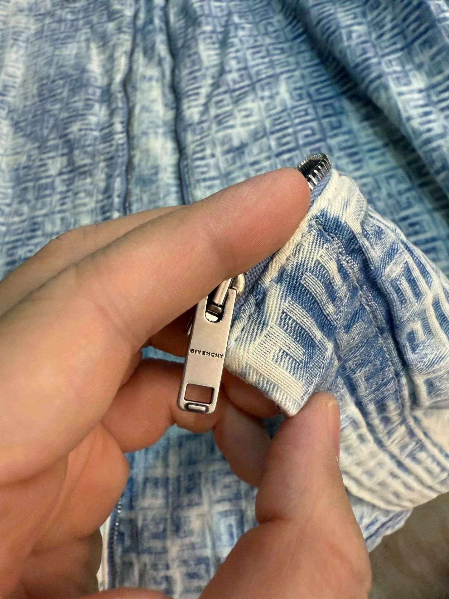 Givenchy GIVENCHY Oversized Denim Tie-Dye Full/Knit Logo Polo Shirt M Size US M / EU 48-50 / 2 - 3 Thumbnail