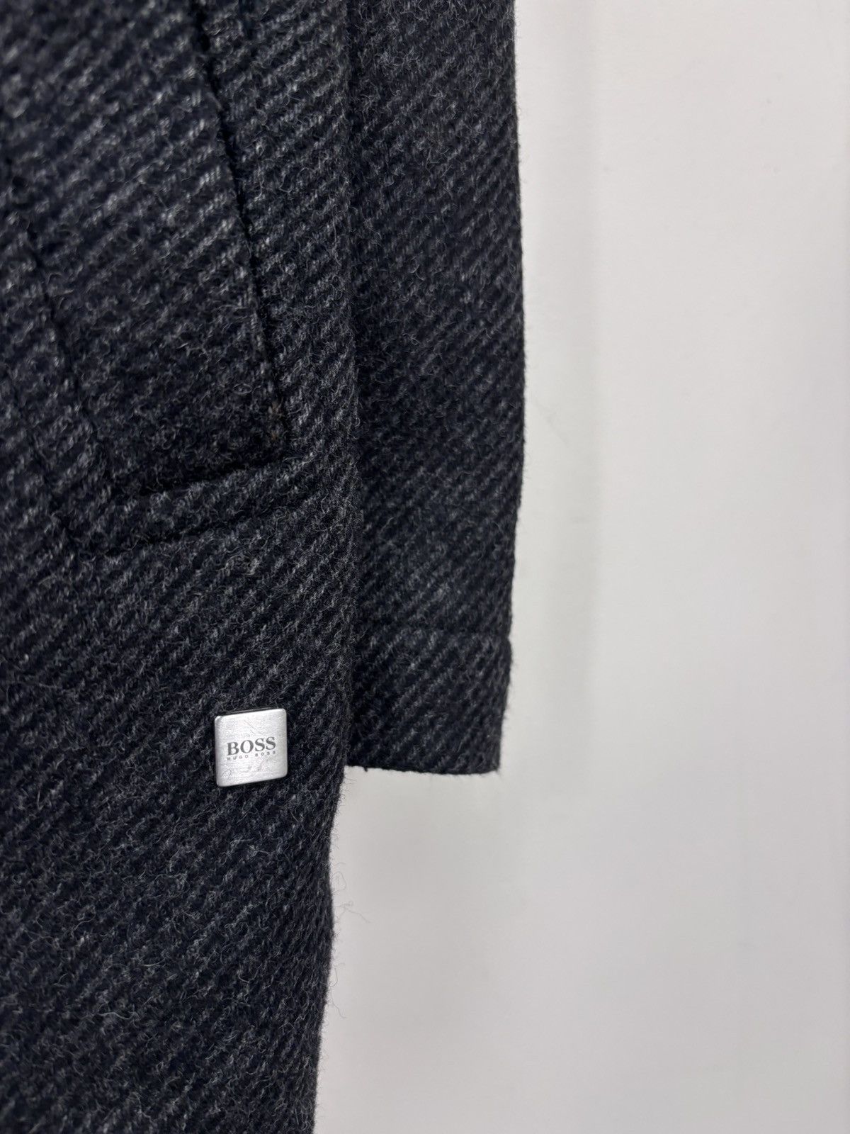 Hugo Boss Hugo Boss Men’s Herringbone Dark Grey Wool Blend Overcoat Size US M / EU 48-50 / 2 - 8 Thumbnail