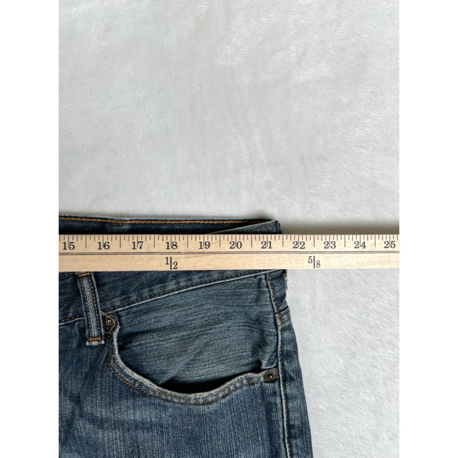 Levi's VINTAGE Levi’s 550 Jeans 42x29 Blue Denim Relaxed Straight Men's Regular 5-Pocket USA 90s Grunge Mexico High Quality Denim Jeans Size US 42 / EU 58 - 3 Thumbnail