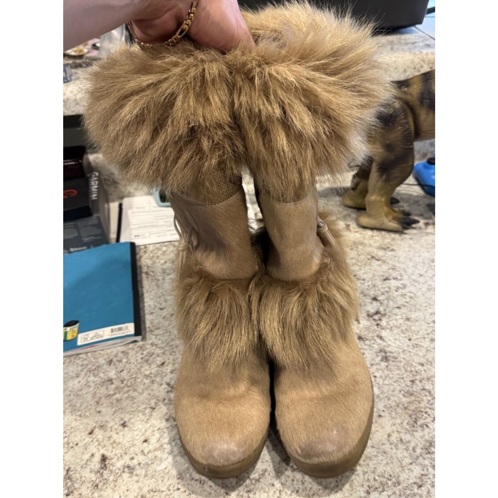 Vintage Tecnica Women’s Fur Apres Ski Winter Snow Boots Pull On Size 8 Tan Light Tan Boots Womens Winter Ski Footwear 39.5 EU Size US 6 / IT 36 - 2 Thumbnail