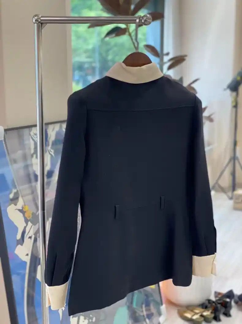 Versace Versace Dress black with white collar Size S / US 4 / IT 40 - 2 Thumbnail