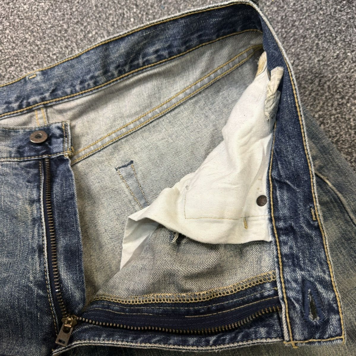 Levi's 🔥🇯🇵 Japanese Vintage Levis 503 BootCut Distressed Denim Size US 36 / EU 52 - 16 Thumbnail