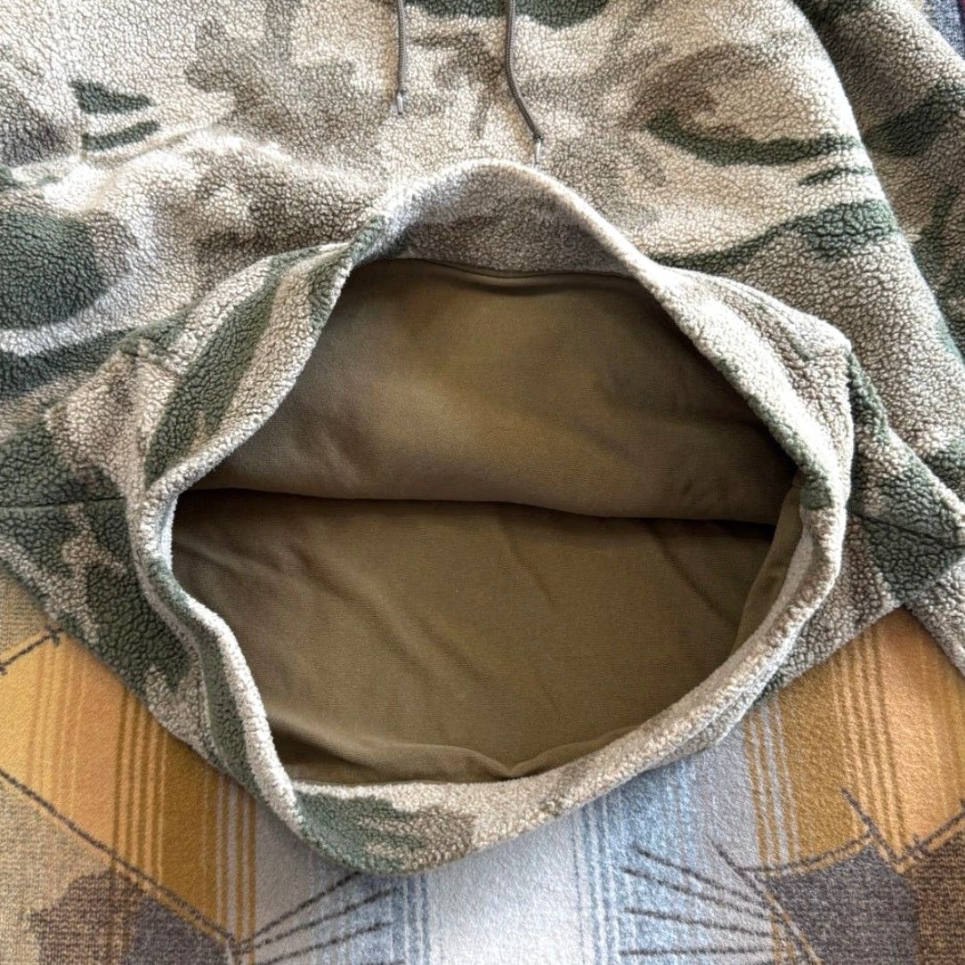 Vintage Cabela's Hoodie Mens M Brown Green Camo Berber Fleece Sweatshirt Hunting Outdoor Camouflage Pullover Long Sleeve Beige Size US M / EU 48-50 / 2 - 5 Thumbnail