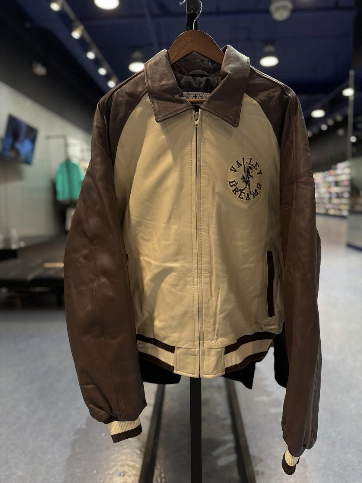 Other ValeLives Valley Leather Jacket Brown Rare Authentic Size XL Size US XL / EU 56 / 4 - 3 Thumbnail