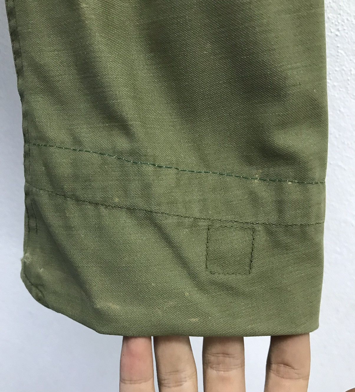 Vintage M65 Field Jacket In Original Vietnam War Uniforms Tuy-Hoarun Size US M / EU 48-50 / 2 - 11 Thumbnail