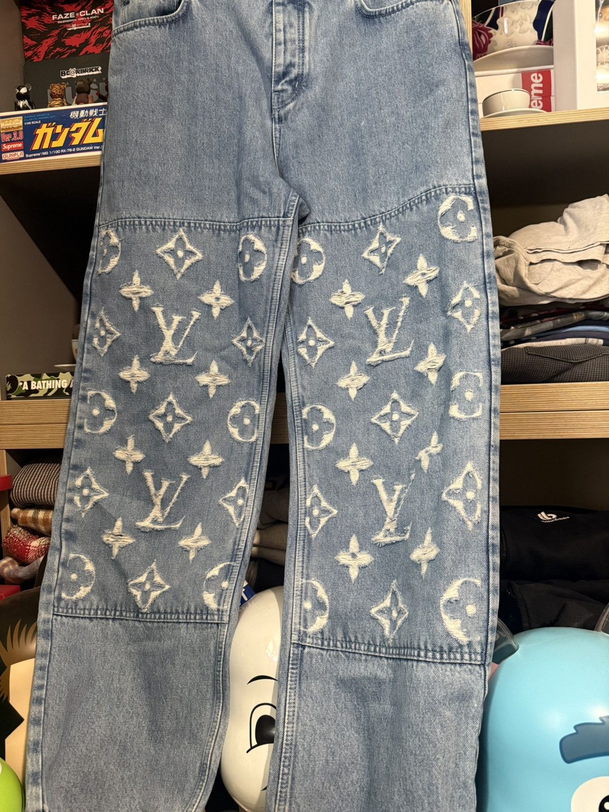 Louis Vuitton Louis Vuitton Lightwash Skater Monogram Jeans Size US 31 - 2 Thumbnail