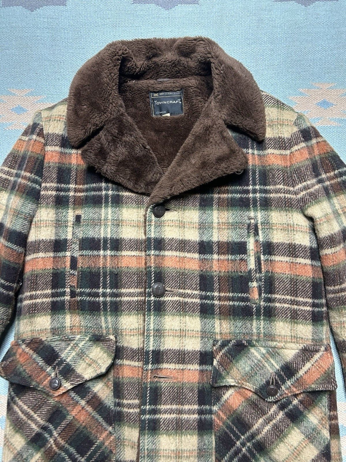 Vintage 1960s Towncraft wool mackinaw jacket faux fur lined medium Size US M / EU 48-50 / 2 - 3 Thumbnail
