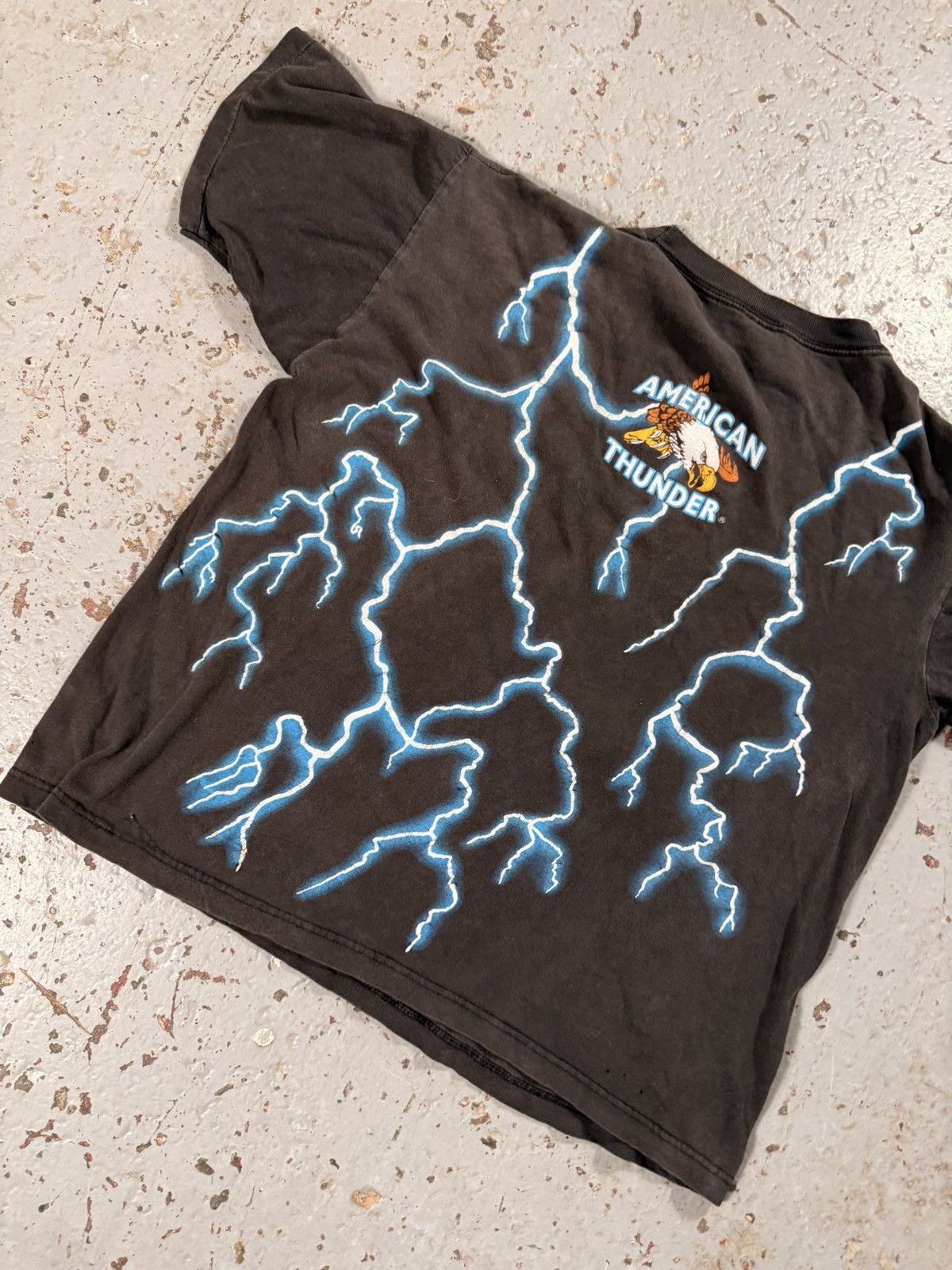 Other American Thunder Lightning Native Faded Tee Size US L / EU 52-54 / 3 - 10 Thumbnail
