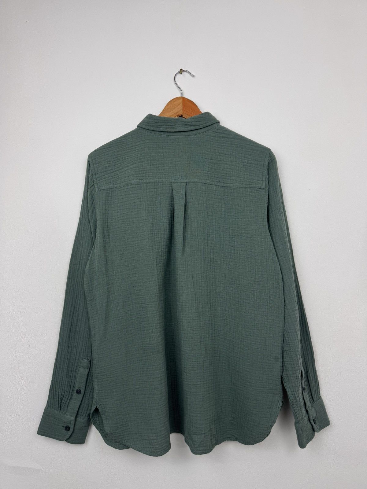 J.Crew J.Crew Men Muslin Long Sleeve Shirt Green Size M Size US M / EU 48-50 / 2 - 9 Thumbnail