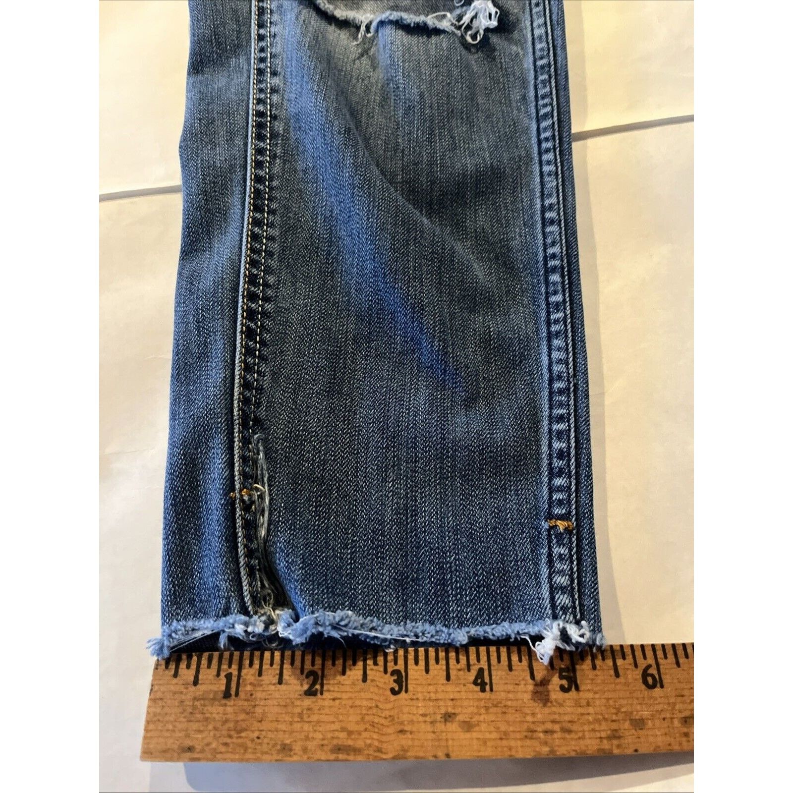 Abercrombie & Fitch Abercrombie & Fitch Womens 30x25 Jeans Blue Denim Distressed Size 30" / US 8 / IT 44 - 3 Thumbnail
