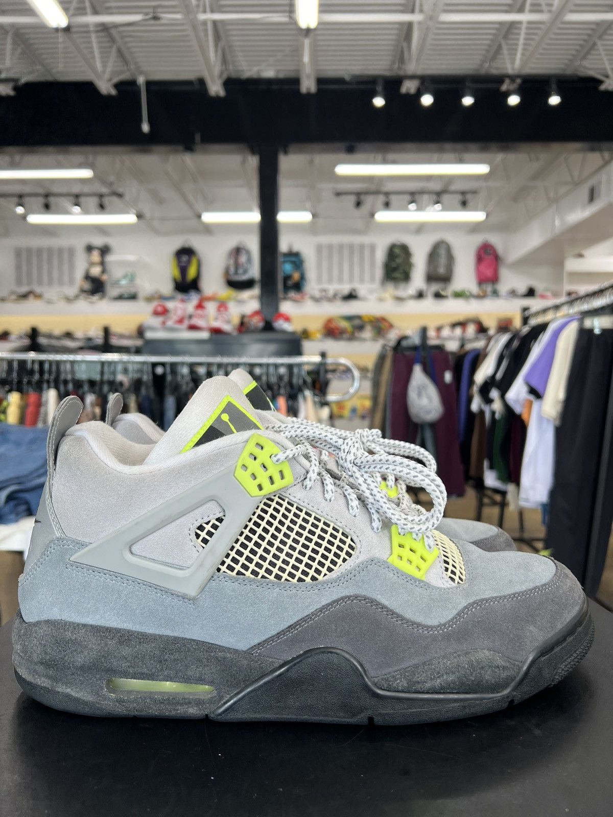 Jordan Brand Air Jordan 4 SE 95 Neon Sz. 12 (2020) Size US 12 / EU 45 - 6 Thumbnail