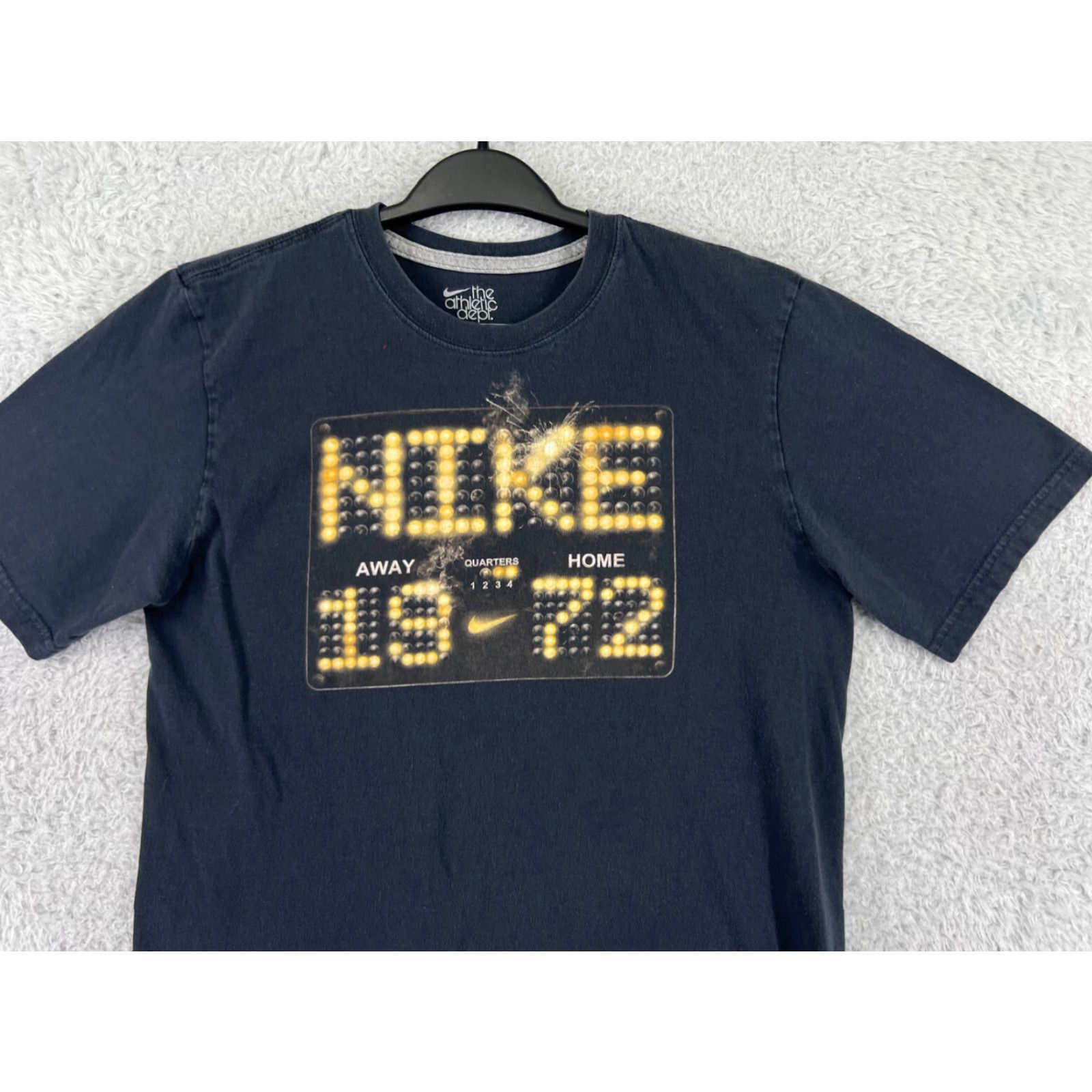 Nike VINTAGE Nike Shirt Womens Small Black Score Board 1972 Crew Neck Short Sleeve Basketball Size S / US 4 / IT 40 - 5 Thumbnail