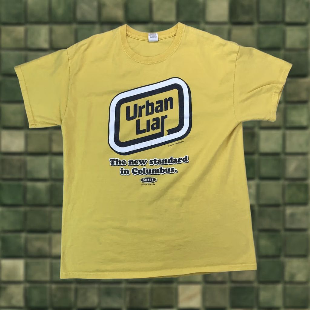 Gildan Y2K Urban Liar Smack Apparel Mens T-Shirt-12005 Adult/L Large Yellow Graphic Crew Neck Short Sleeve Vintage/Pre Owned Mens Size US L / EU 52-54 / 3 - 1 Thumbnail