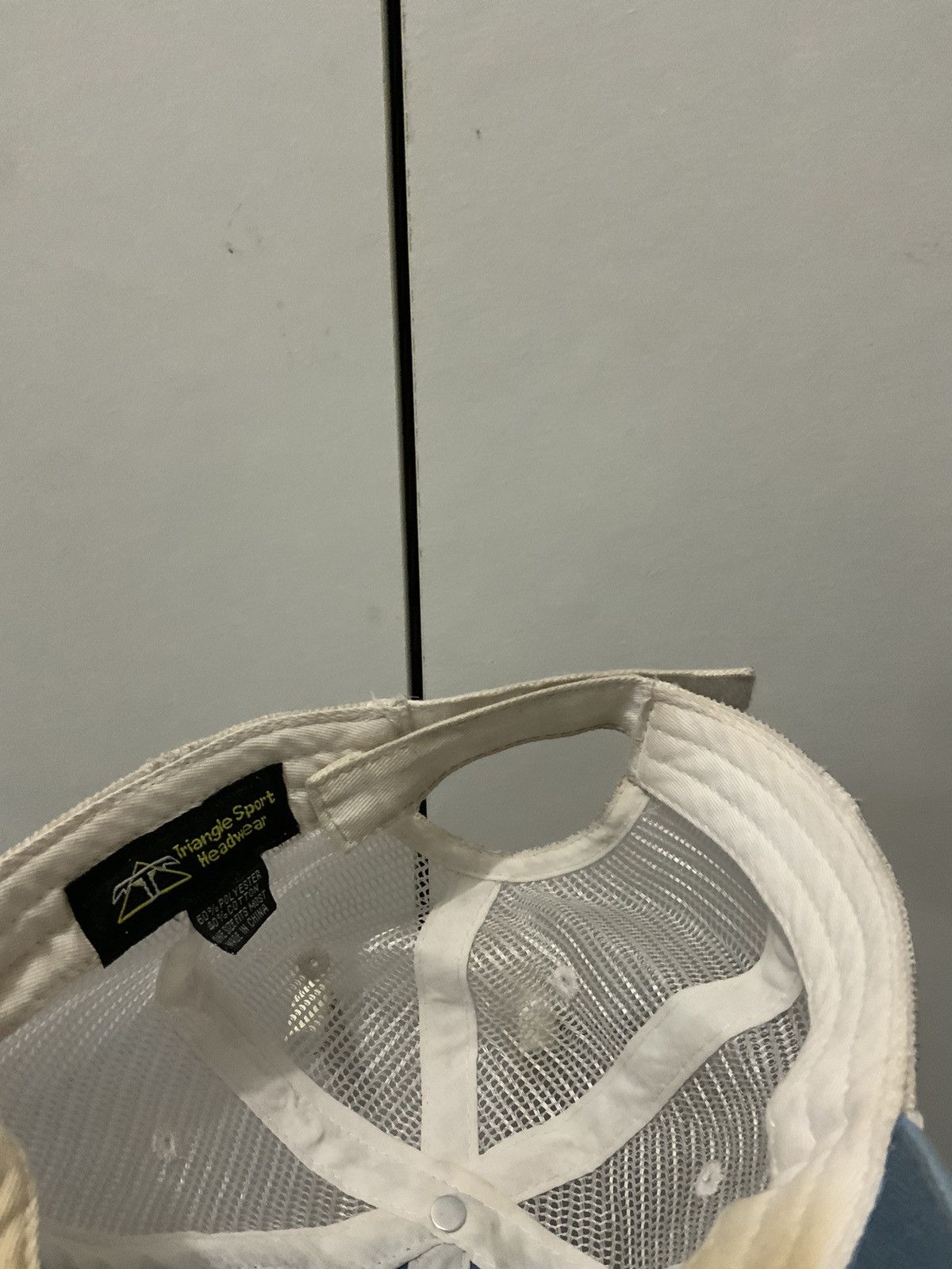 Japanese Brand Yellowstone Distressed Archive Fade Trucker Hat Size ONE SIZE - 9 Thumbnail