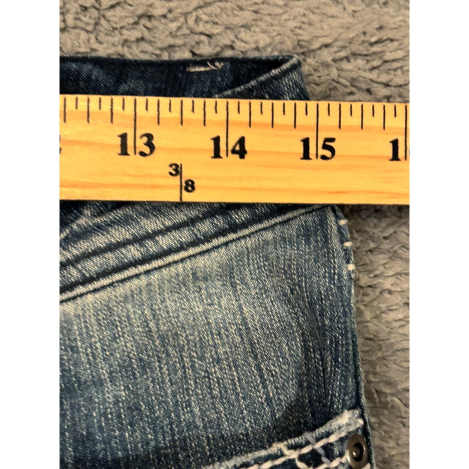 Denime NWT Mudd Capri Jeans Womens 3 Juniors Skinny Dark Wash Distressed Denim Cuffed Size 26" / US 2 / IT 38 - 4 Thumbnail