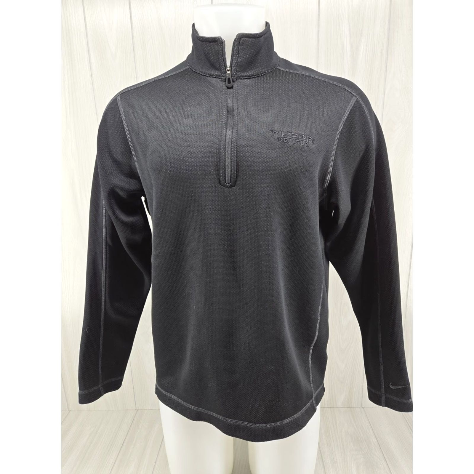 Nike Nike Dri Fit L/S 1/4 Zip Pullover Shirt Medium Black Nike Dri-FIT Shirt Men M Black 1/4 Zip Pullover Long Sleeve Logo Casual Sports Modern Nike Size US M / EU 48-50 / 2 - 2 Thumbnail