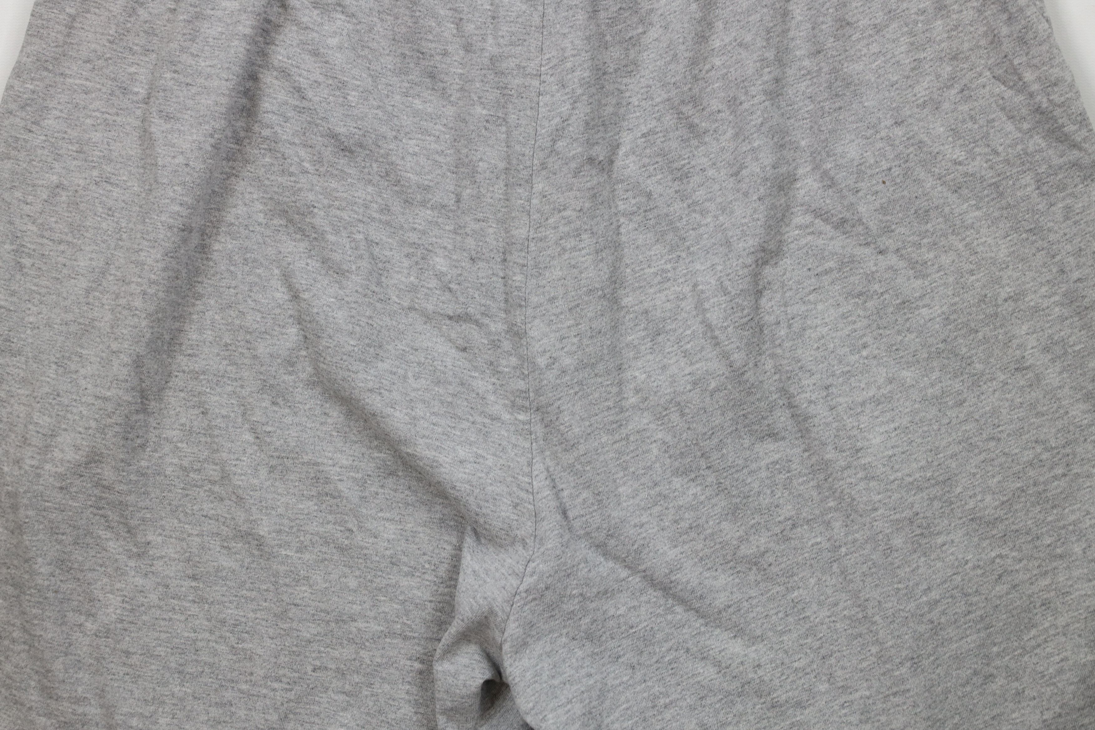Reebok × Vintage Vintage 90s Reebok Logo Above Knee Shorts Gray Cotton USA Size US 34 / EU 50 - 12 Thumbnail