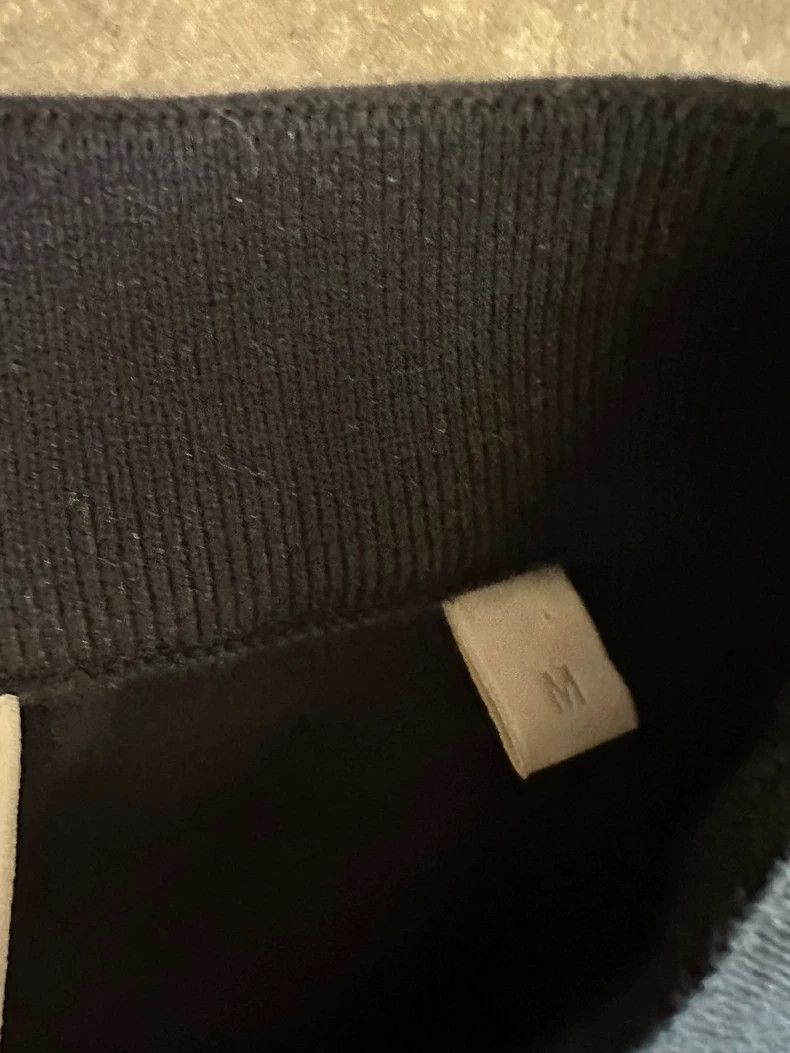 Fear of God Fear of God Co-branded short sleeves Size US M / EU 48-50 / 2 - 3 Thumbnail