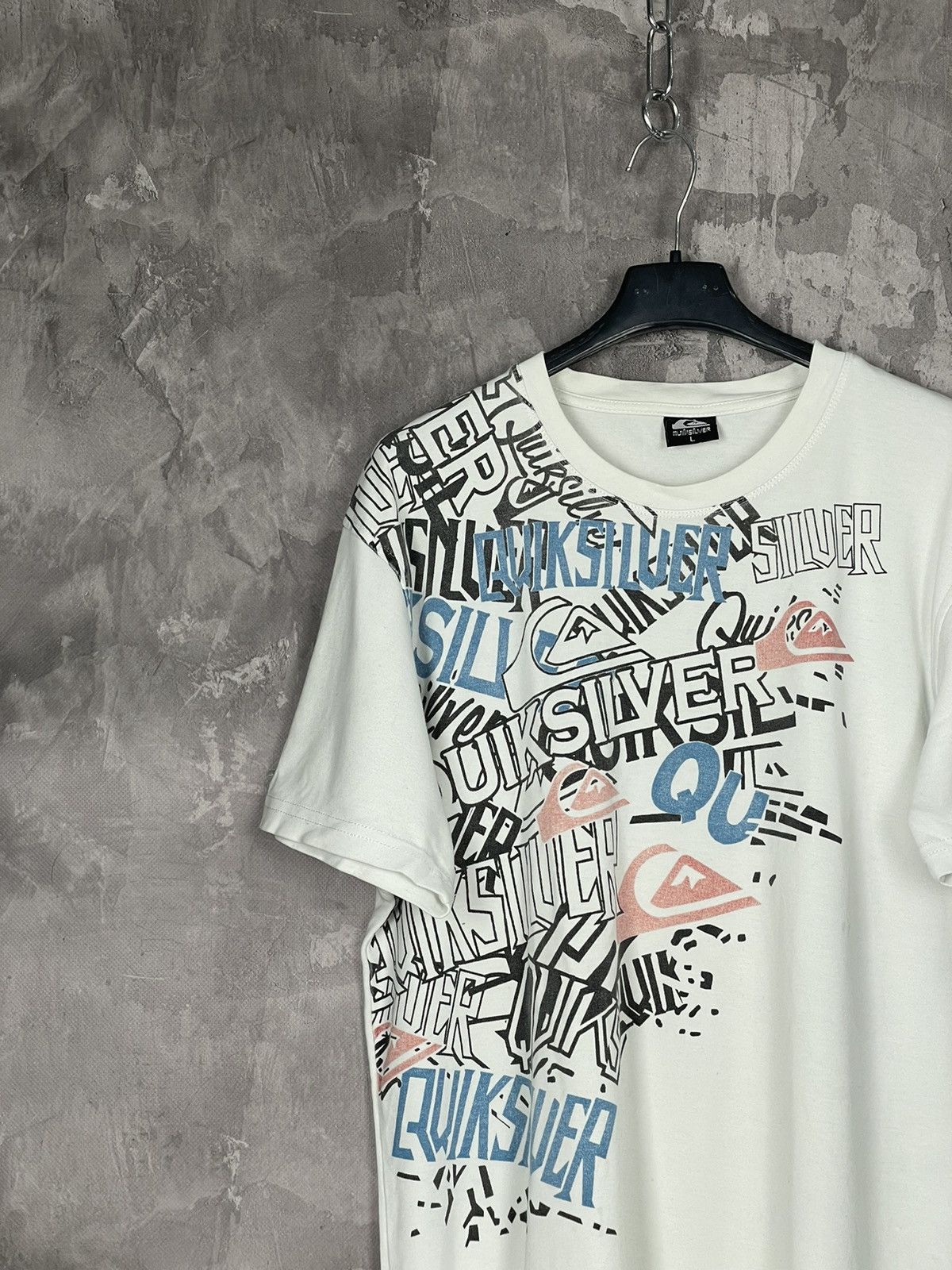 Quicksilver × Quiksilver × Vintage Vintage Quiksilver Y2K Crazy Spell Out Logo Surf T shirt Size US L / EU 52-54 / 3 - 3 Thumbnail