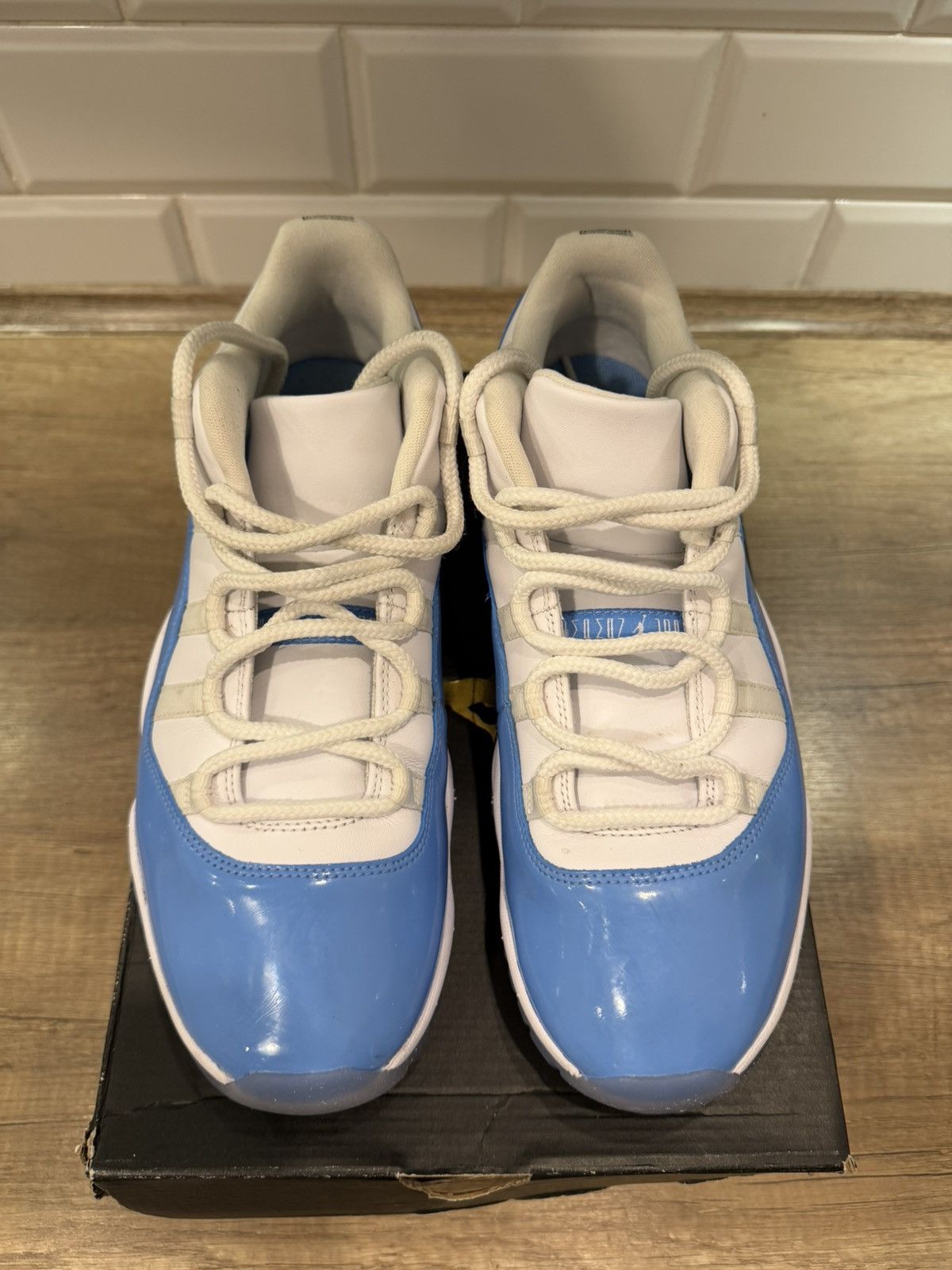 Jordan Brand Jordan 11 Low University Blue UNC Size US 10.5 / EU 43-44 - 5 Thumbnail