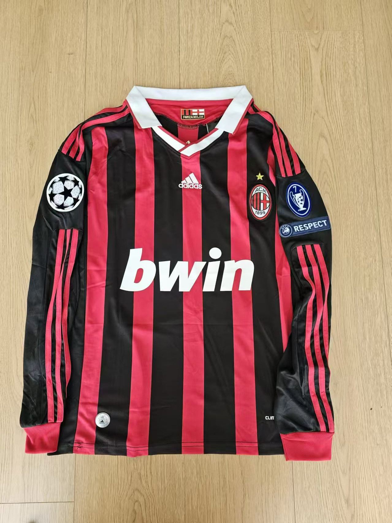 Other AC Milan #80 Ronaldinho Jersey Longlseeve Size US M / EU 48-50 / 2 - 2 Thumbnail