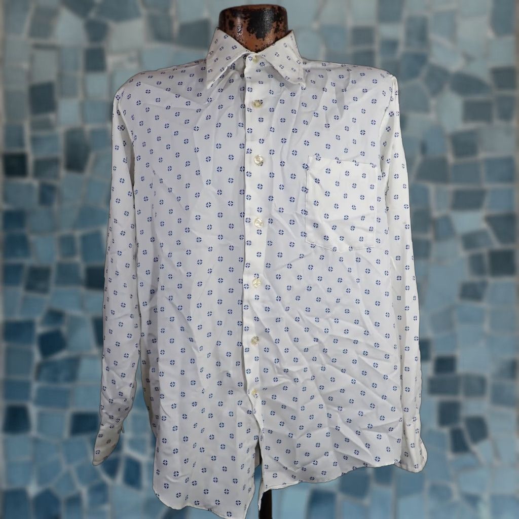 JCPenney VINTAGE JC Penney Disco Shirt Mens Lg 60s 70s Button-Front Long Sleeve Polyester White Red Blue Gray AOP Abstract 1970s Mens XL Size US L / EU 52-54 / 3 - 1 Thumbnail