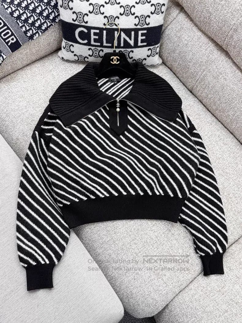 Chanel #REF! Size XS / US 0-2 / IT 36-38 - 2 Thumbnail