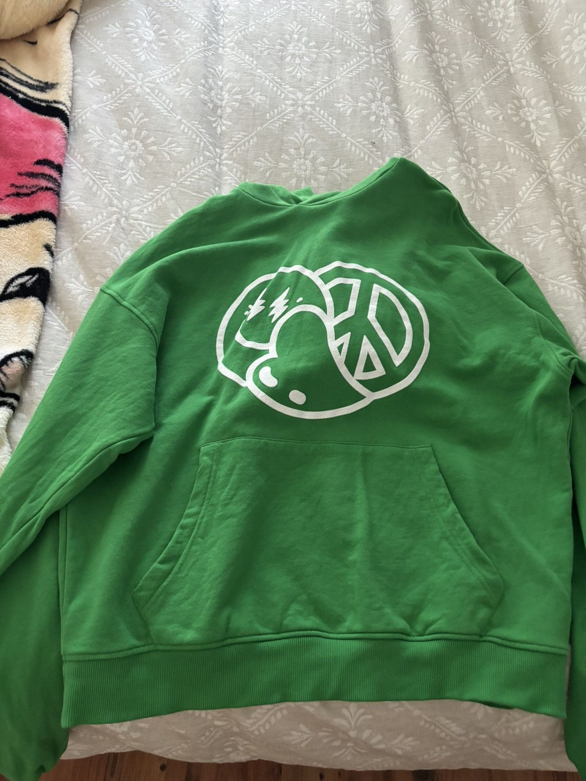 Guess culture kings guess x j balvin hoodie Size US M / EU 48-50 / 2 - 1 Thumbnail