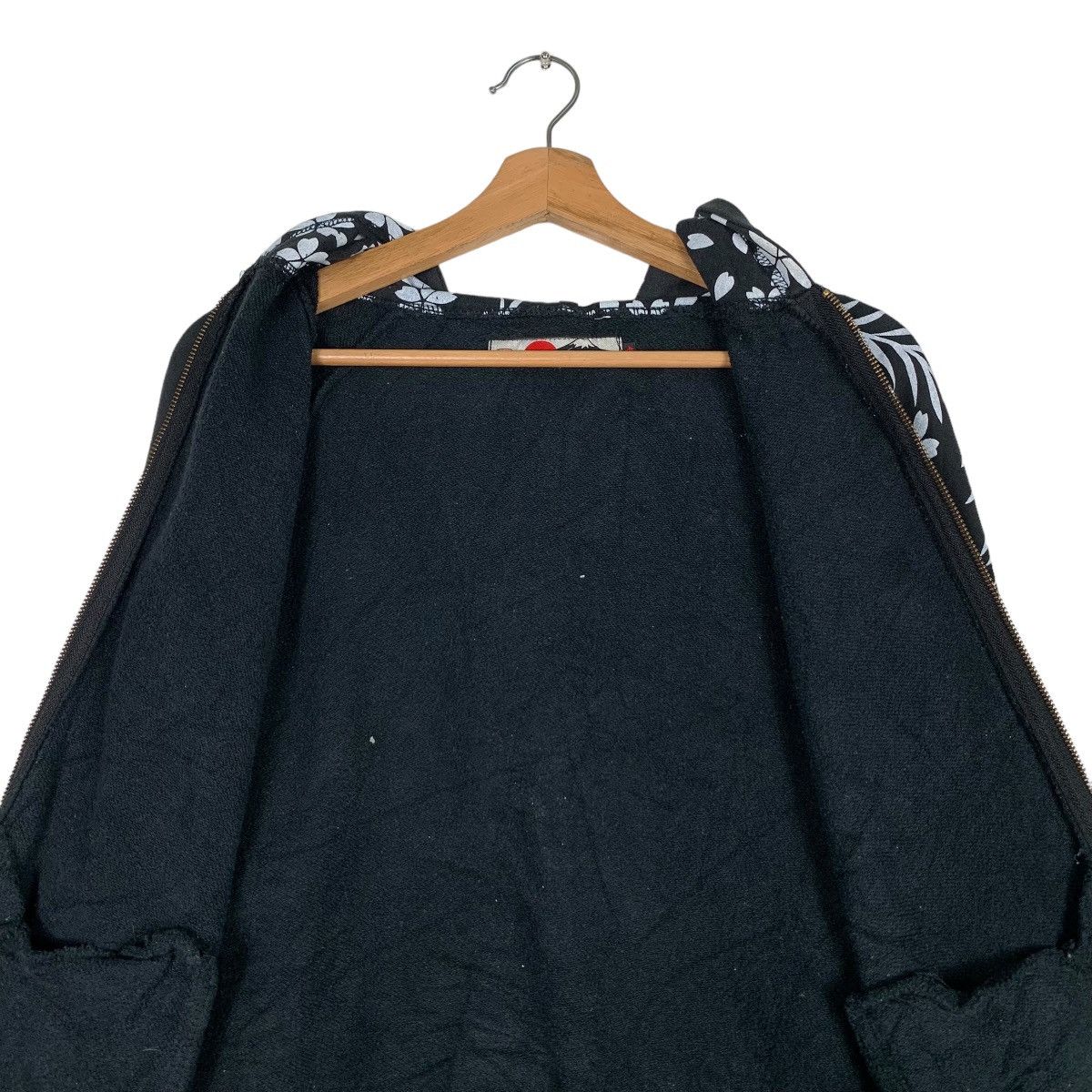 Japanese Brand Japanese Traditional Sakura on Sleeve Hoodies #0731-C33 Size US M / EU 48-50 / 2 - 12 Thumbnail