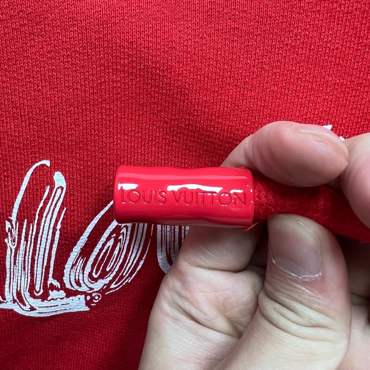 Louis Vuitton LV 24 New Graffiti Logo Red Hoodie XXL Size US L / EU 52-54 / 3 - 6 Thumbnail