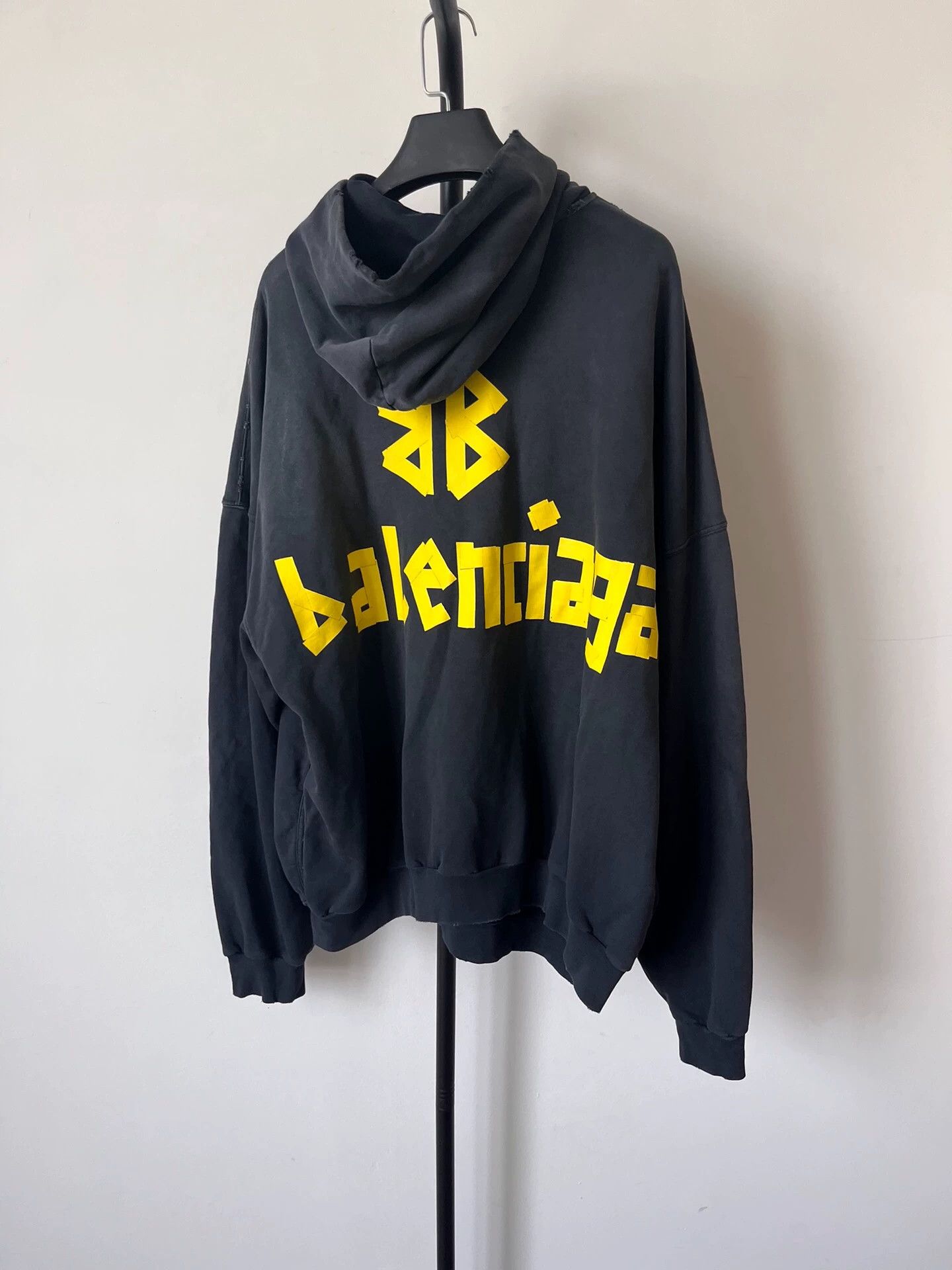 Balenciaga Balenciaga Logo Print Hoodie Size US M / EU 48-50 / 2 - 2 Thumbnail