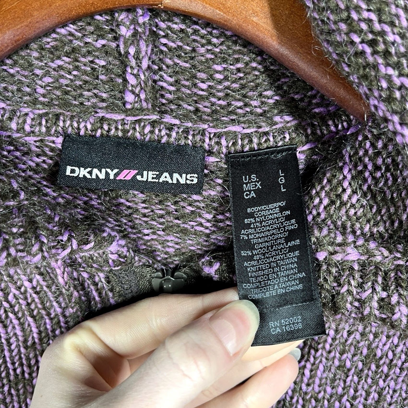 DKNY VINTAGE DKNY Jeans Zip Hoodie Shirt Womens L Pink 90s Bratz Mohair Knit Cropped Brat Y2K NWT Size L / US 10 / IT 46 - 7 Thumbnail