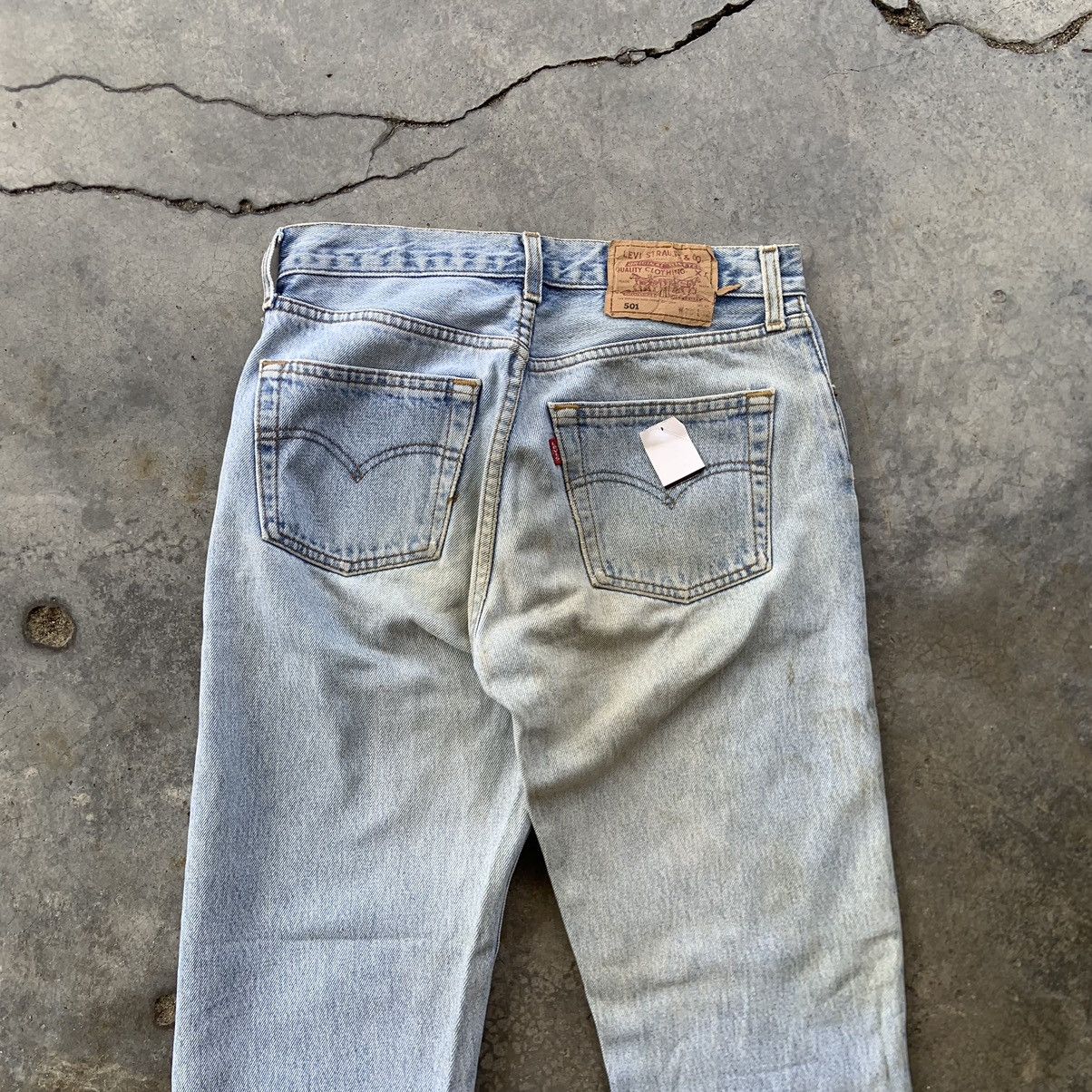 Levi's Vintage Clothing W27” Vintage Levis 501 Denim Blue Pants Distressed Button Size US 27 - 10 Thumbnail
