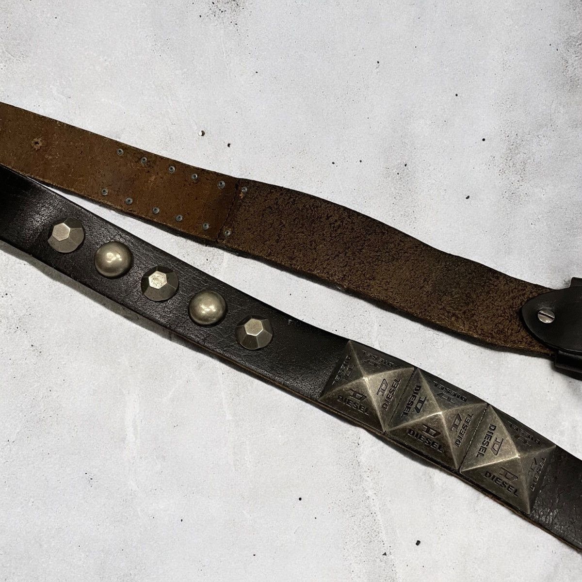 Diesel × Japanese Brand × Vintage Archive Vintage leather distressed punk rivet belt Diesel Size ONE SIZE - 4 Thumbnail