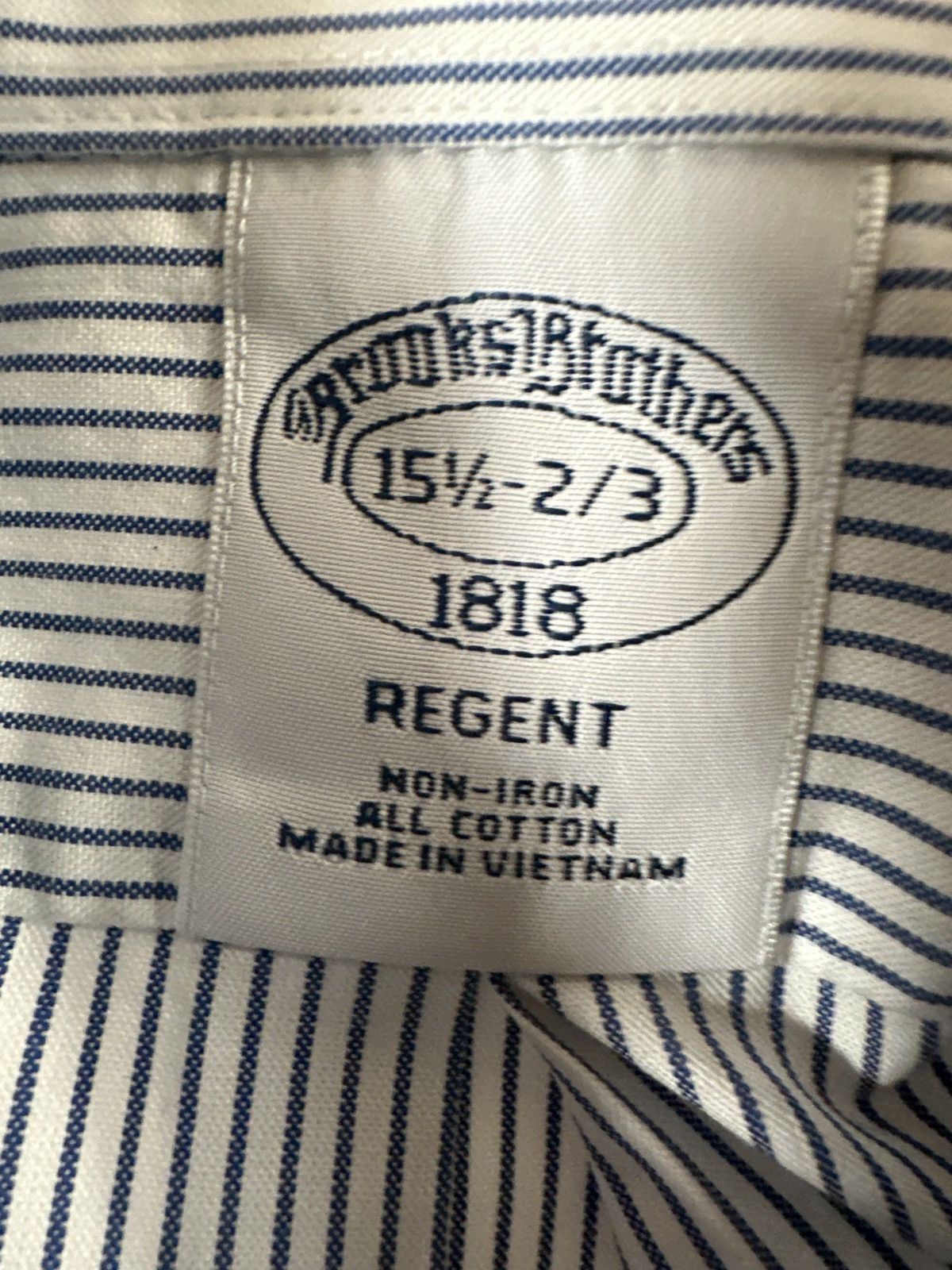 Brooks Brothers Brooks Brothers men's blue striped dress shirt Size US M / EU 48-50 / 2 - 3 Thumbnail