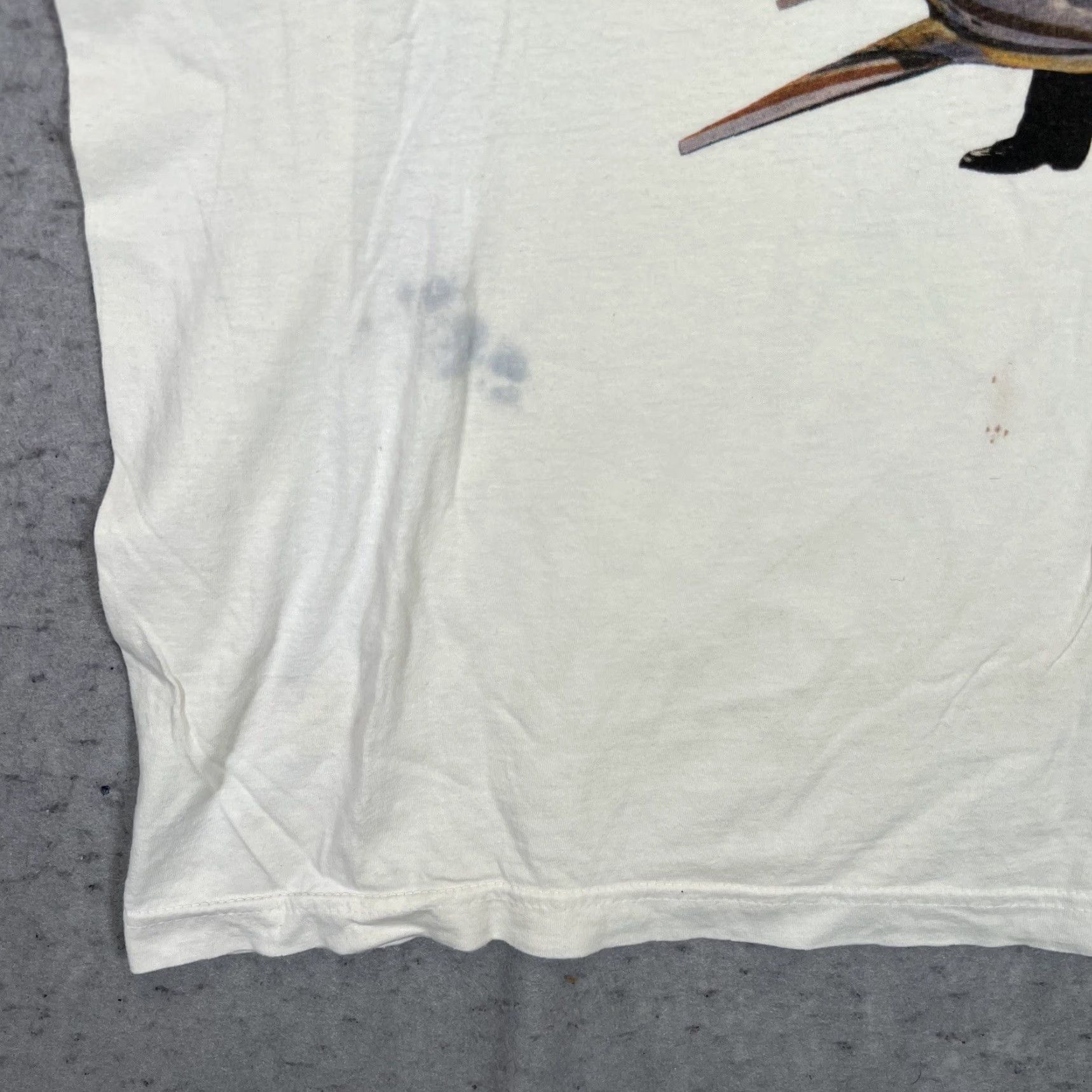 Vintage VINTAGE 1983 007 Octopussy Movie Promo T Shirt Adult XL White RARE! Mens Size US XL / EU 56 / 4 - 7 Thumbnail