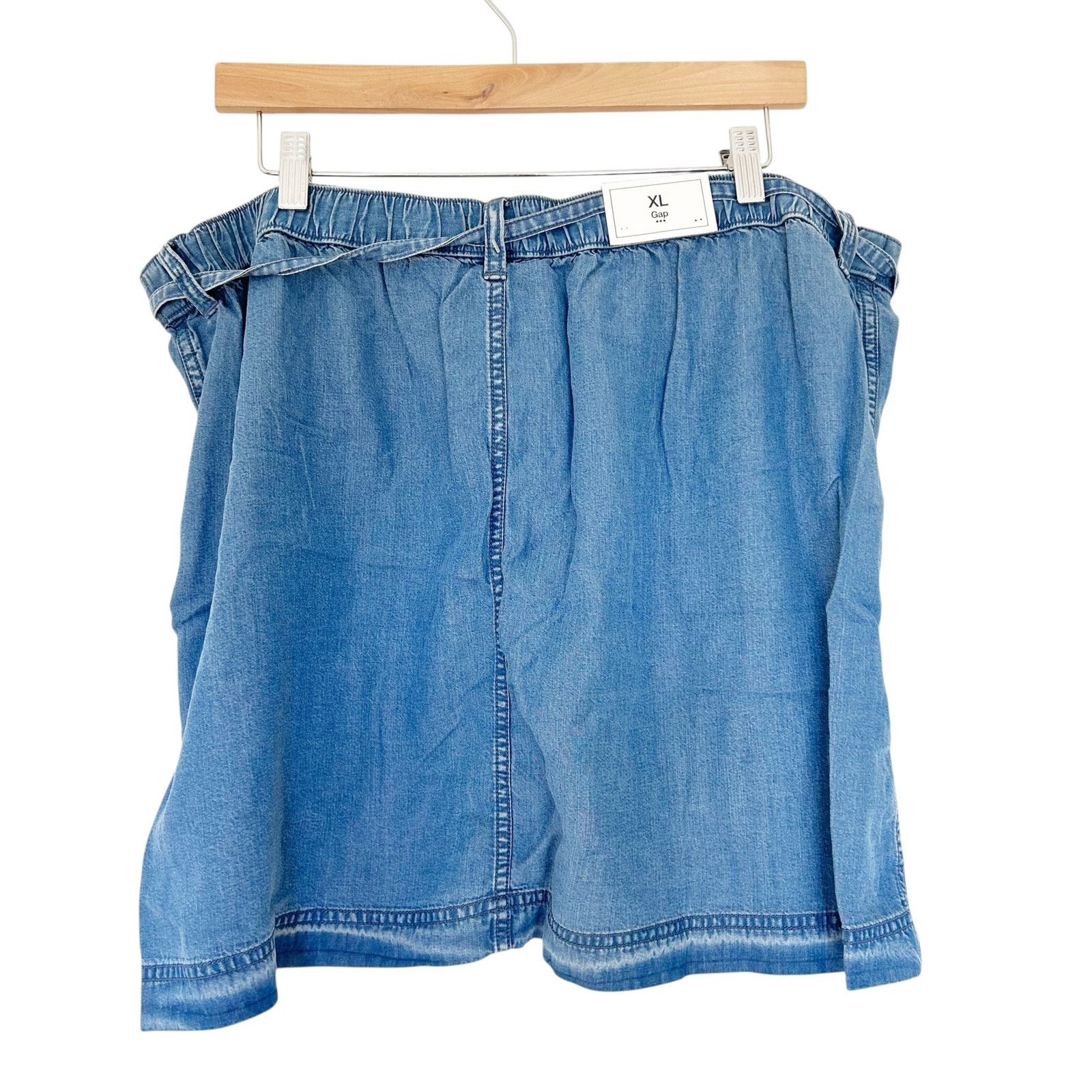 Gap Gap Chambray Lyocell Button Front Skirt Sz XL Size 38" / US 16 / IT 52 - 4 Thumbnail