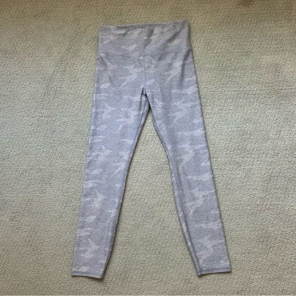 Vuori Vuori Clean Elevation Leggings Pale Heather Camo Women's Med Size 28" / US 6 / IT 42 - 3 Thumbnail