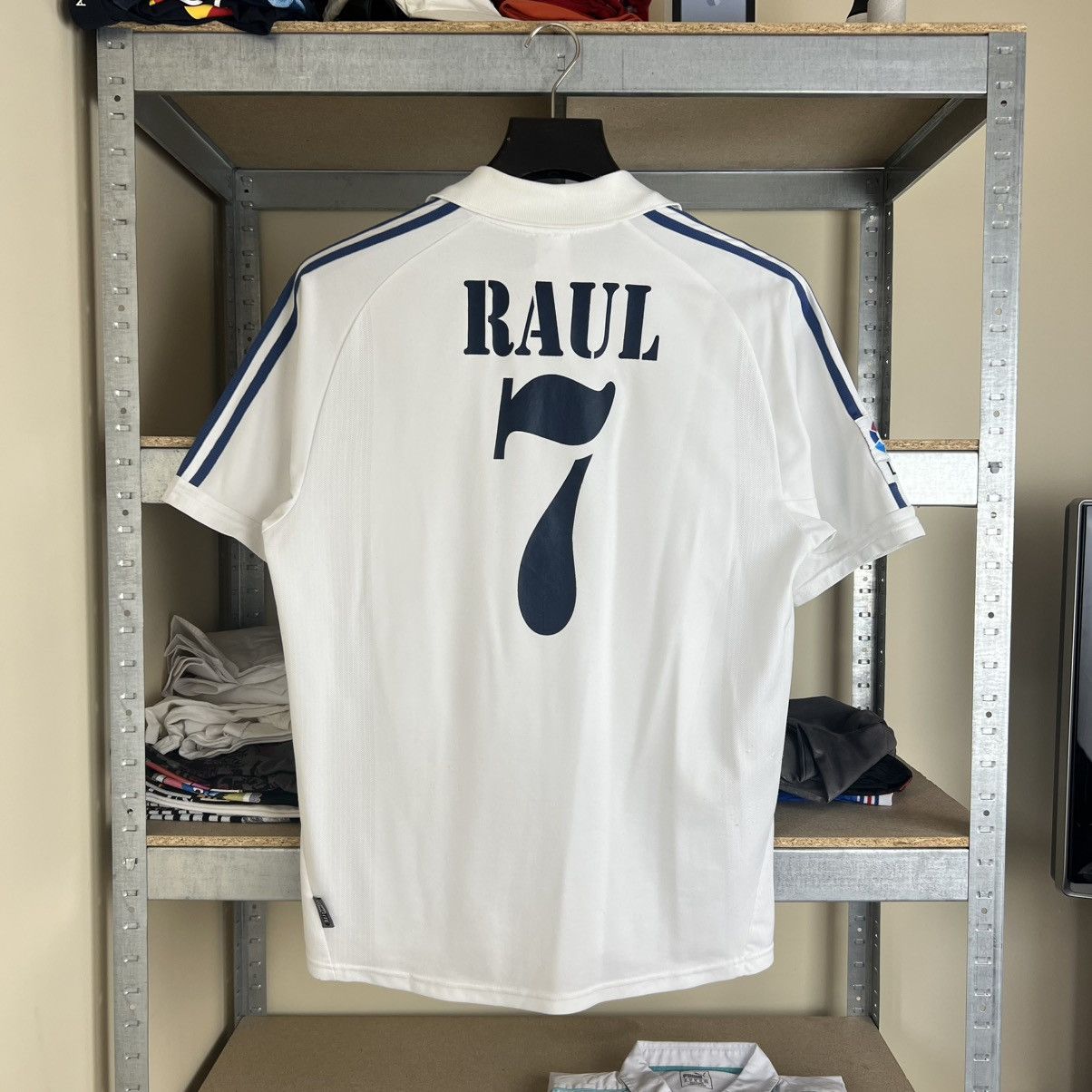 Adidas Rare! Raul 7 Real Madrid Adidas Soccer Jersey Shirt 00s Size US M / EU 48-50 / 2 - 1 Thumbnail