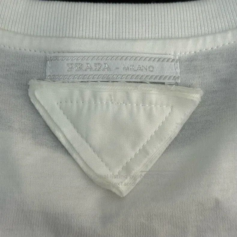 Prada Prada White cloth triangle label short sleeves Size US M / EU 48-50 / 2 - 8 Thumbnail