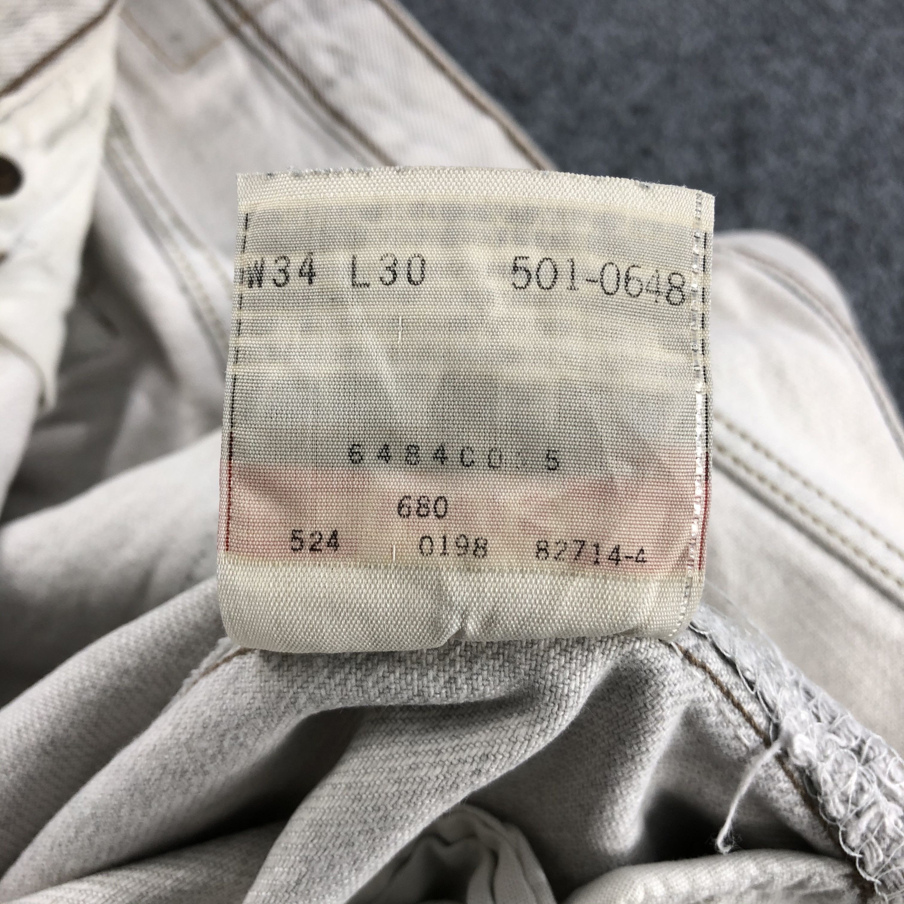 Levi's 90s Vintage Light Wash Levis 501 Jeans-J1551 Size US 34 / EU 50 - 13 Thumbnail