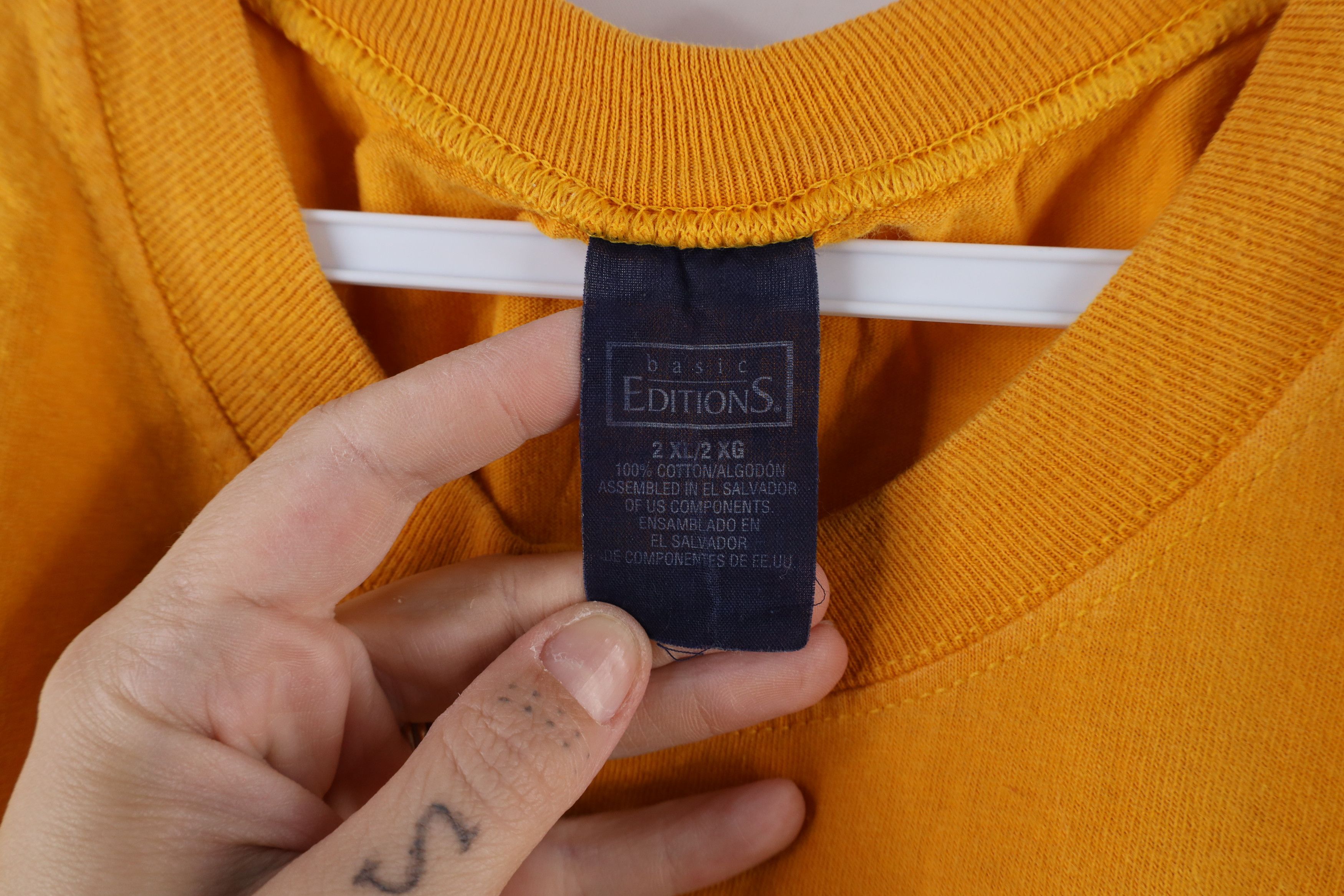 Vintage Vintage 90s Streetwear Sleeveless Muscle T-Shirt Yellow Size US XXL / EU 58 / 5 - 4 Thumbnail