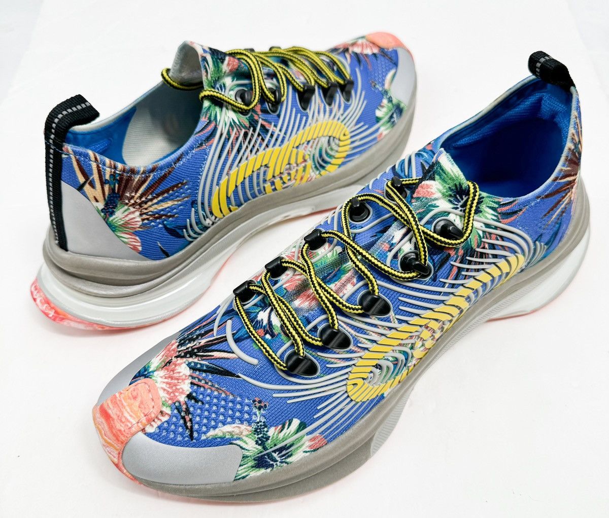 Gucci Gucci Marble and Floral Run Sneakers 'Blue Yellow White' Size US 12 / EU 45 - 8 Thumbnail