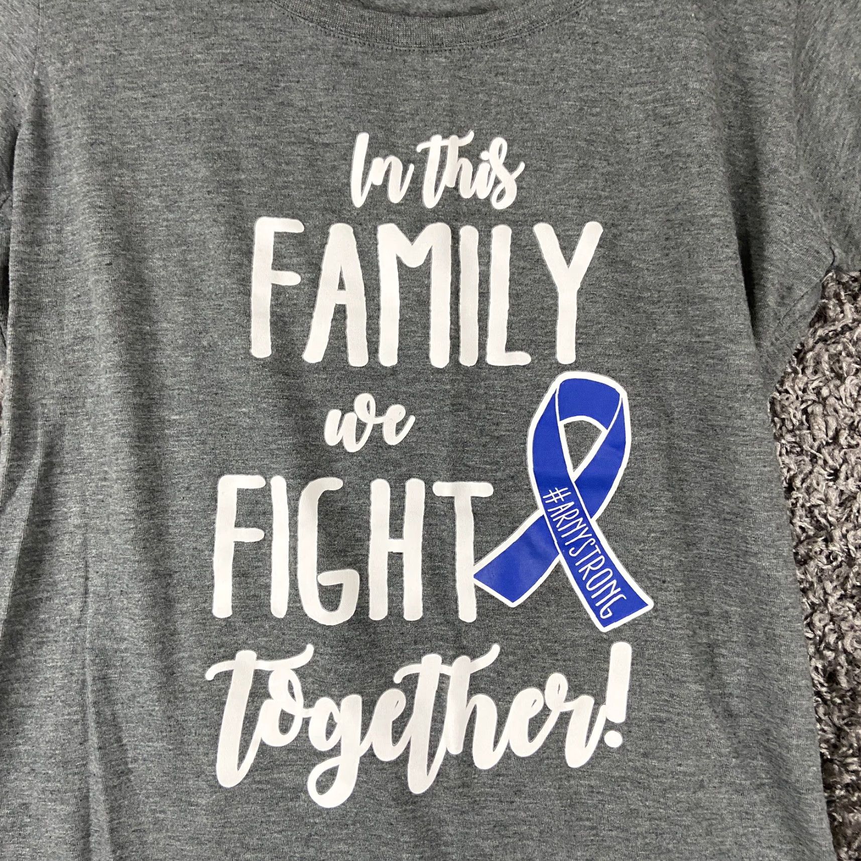 Tultex Tultex Army Style In This Family We Fight Together Women’s L Gray Graphic Tshirt Size L / US 10 / IT 46 - 3 Thumbnail
