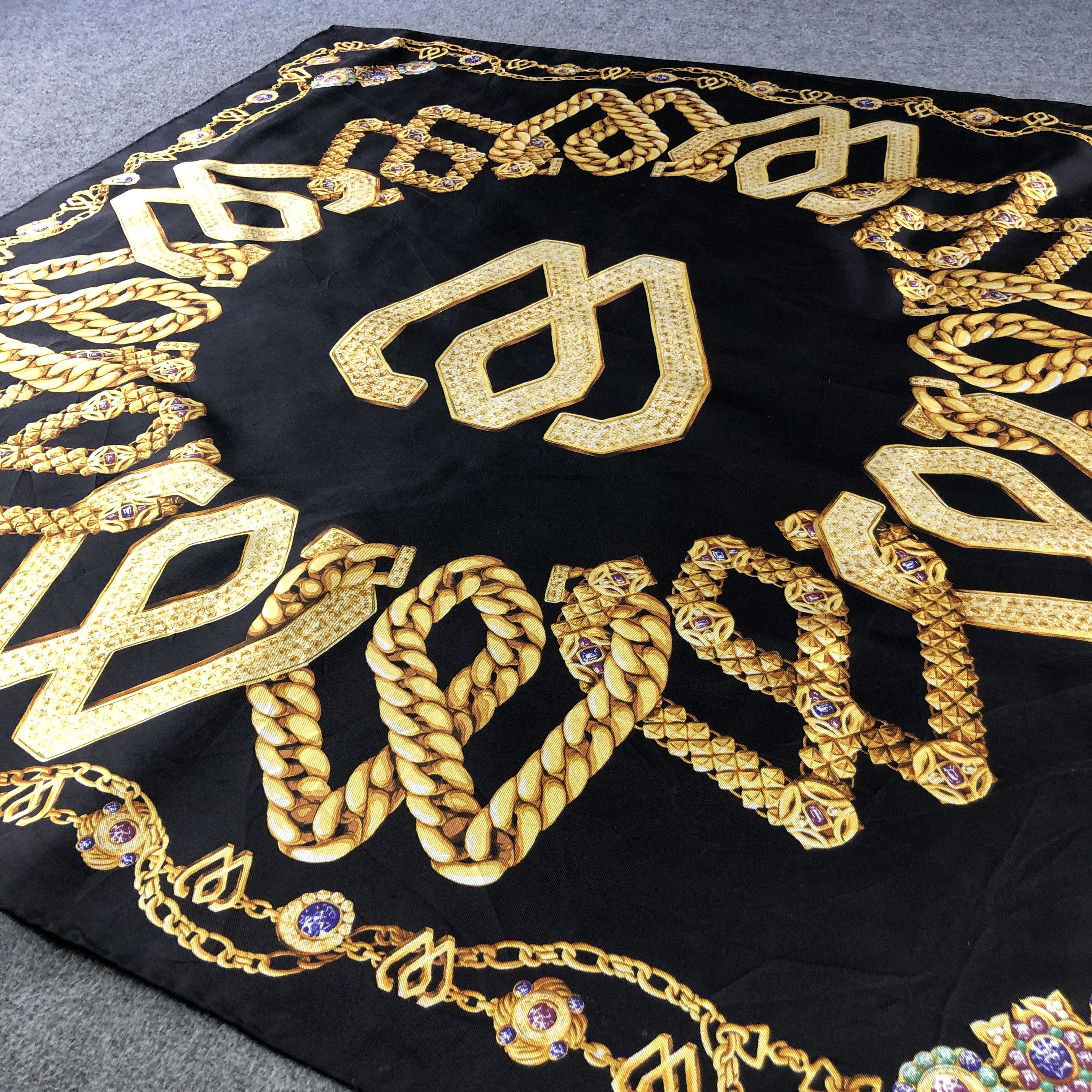 Vintage Pascal Morabito Gold Chains Hand Rolled Silk Scarf M1320 Size ONE SIZE - 3 Thumbnail